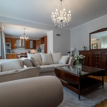 Solis アパート *